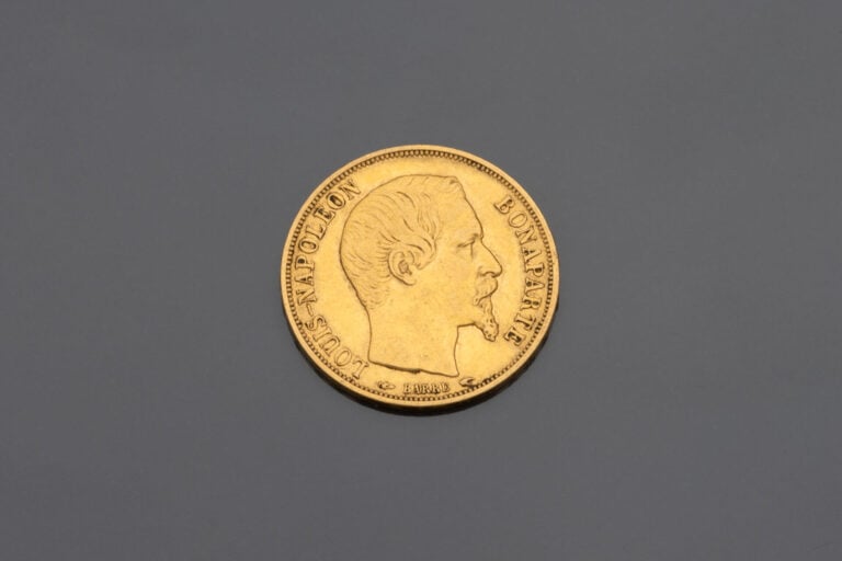 FRANCE - 1 pièce 20 francs or 1852 - Poids : 6.4 g