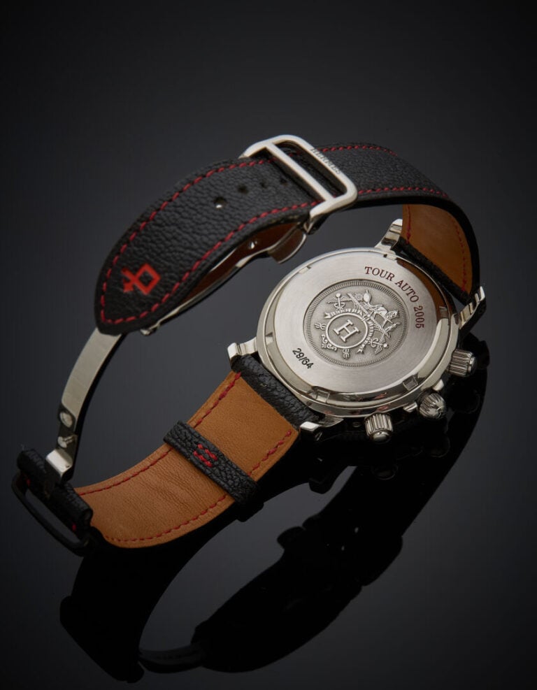 HERMES - BRACELET MONTRE chronographe ronde " Clipper Tour Auto 2025" en acier.…
