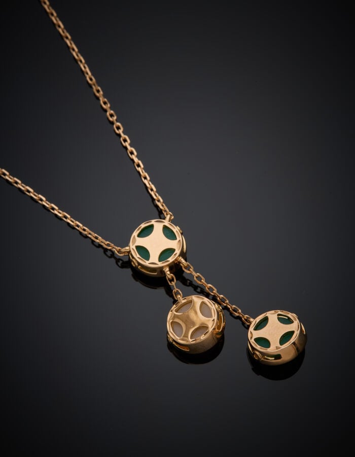 KORLOFF/ JE PLAY /modèle Saint Petersbourg - COLLIER "3 ronds" en or rose (750…
