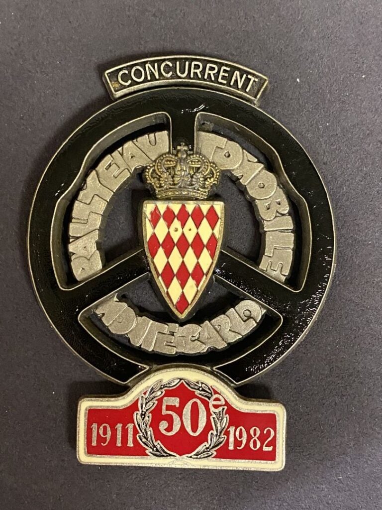 Badge de calandre "concurrent" 50e Rallye de Monte Carlo, année 1982