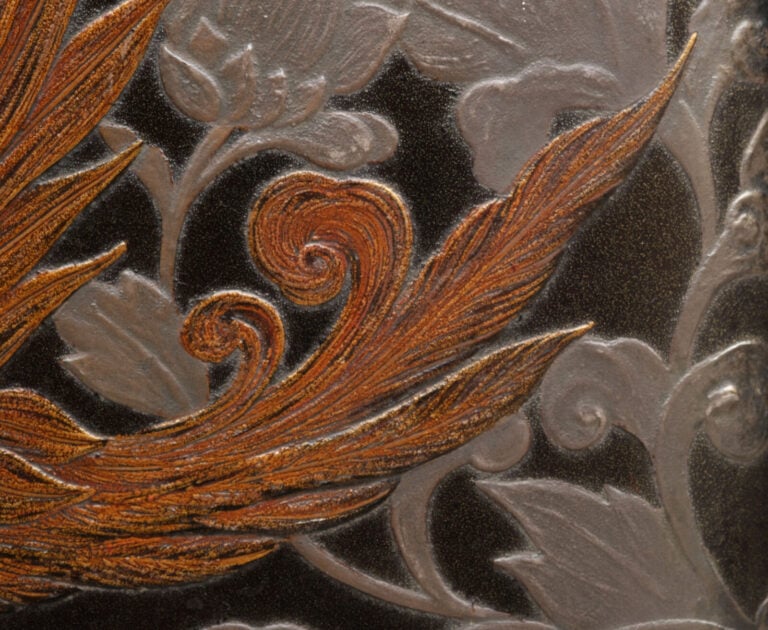 Boîte à encre rectangulaire laquée suzuri'bako 硯箱 (boîte à écrire) à couvercle…