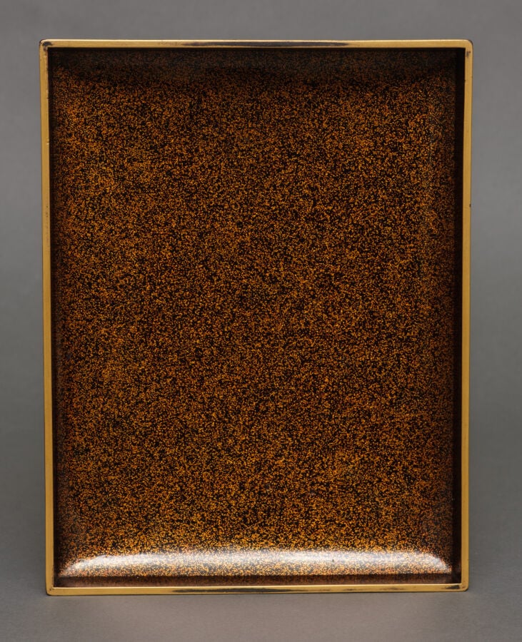 Boîte en laque dorée tebako 手箱 (boîte pour accessoires personnels) à couvercle… Vente aux encheres – Auction House – Commissaire-priseur – Auctioneer - Boisgirard Antonini – Paris – Nice