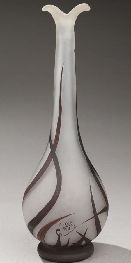 CROIS MARE (Muller Frères) - Vase en verre doublé à décodage à Lasseade de moti… maison de vente aux encheres commissaire-priseur auction house boisgirard antonini