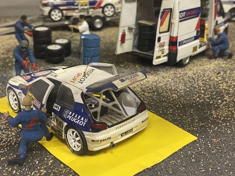 Diorama Parc d'Assistance Peugeot 306 Kit Car Rallye Monte Carlo - Les miniatur…
