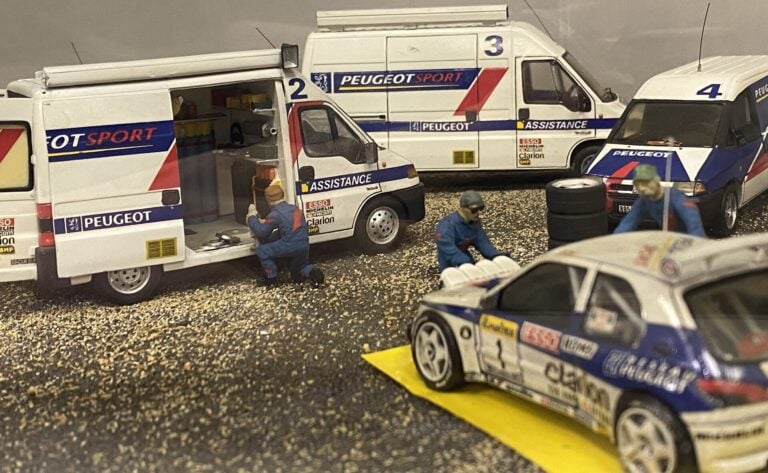 Diorama Parc d'Assistance Peugeot 306 Kit Car Rallye Monte Carlo - Les miniatur…