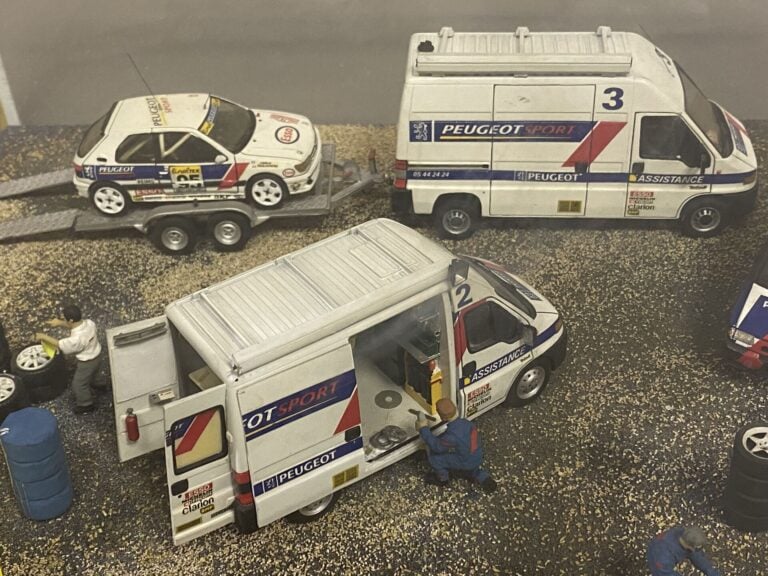Diorama Parc d'Assistance Peugeot 306 Kit Car Rallye Monte Carlo - Les miniatur…