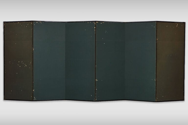 Ensemble de deux paravents à six panneaux à décor d'une peinture continue de fl… Vente aux encheres – Auction House – Commissaire-priseur – Auctioneer - Boisgirard Antonini – Paris – Nice