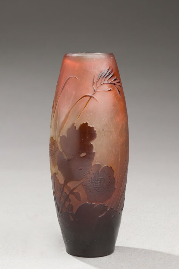Établissements GALLE - Vase ovoïde en verre doublé à décor dégagé à l'acide de… maison de vente aux encheres commissaire-priseur auction house boisgirard antonini