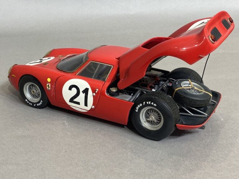 Ferrari 250 LM - Modèle en résine de Carlo Brianza - Echelle 1/14ème - Edition…