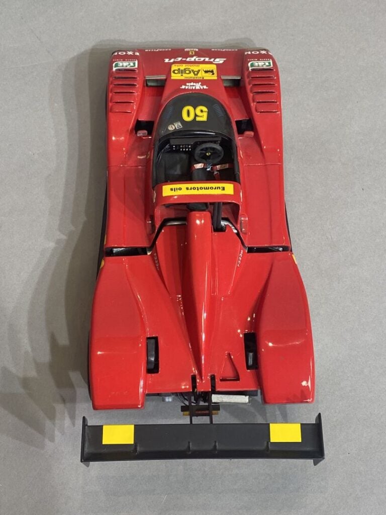 Ferrari 333 SP imsa wsc 1994 - Modèle en résine - Montage professionnel - Echel…