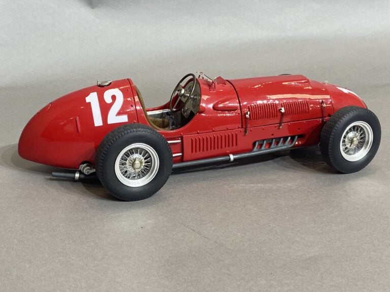 Ferrari 375 F1, 1951 - Modèle en résine et métal - MG Model Plus - Echelle 1/12…