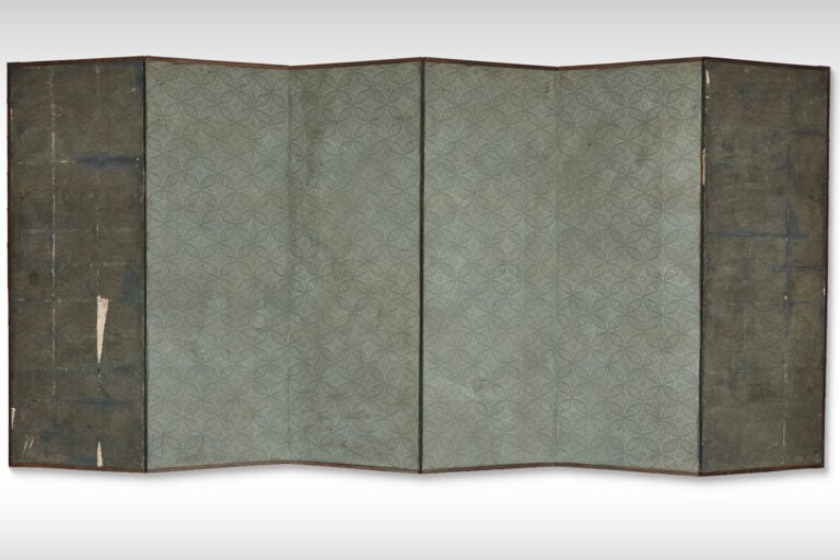 Grand paravent à six-panneaux byôbu 屏 風 à décor d'une peinture de l'école Tôsa… Vente aux encheres – Auction House – Commissaire-priseur – Auctioneer - Boisgirard Antonini – Paris – Nice