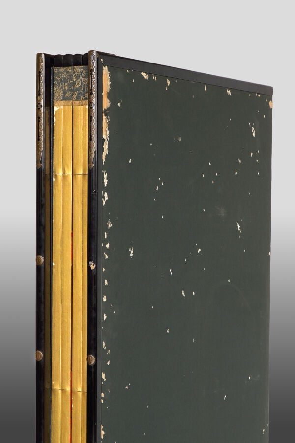Grand paravent à six panneaux représentant un paysage d'automne peint dans le s… Vente aux encheres – Auction House – Commissaire-priseur – Auctioneer - Boisgirard Antonini – Paris – Nice