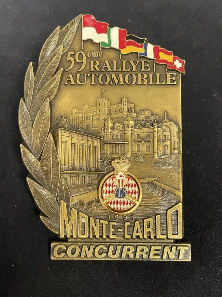 Lot de 2 badges de calandre 59e Rallye automobile Monte Carlo, année 1991 compr…
