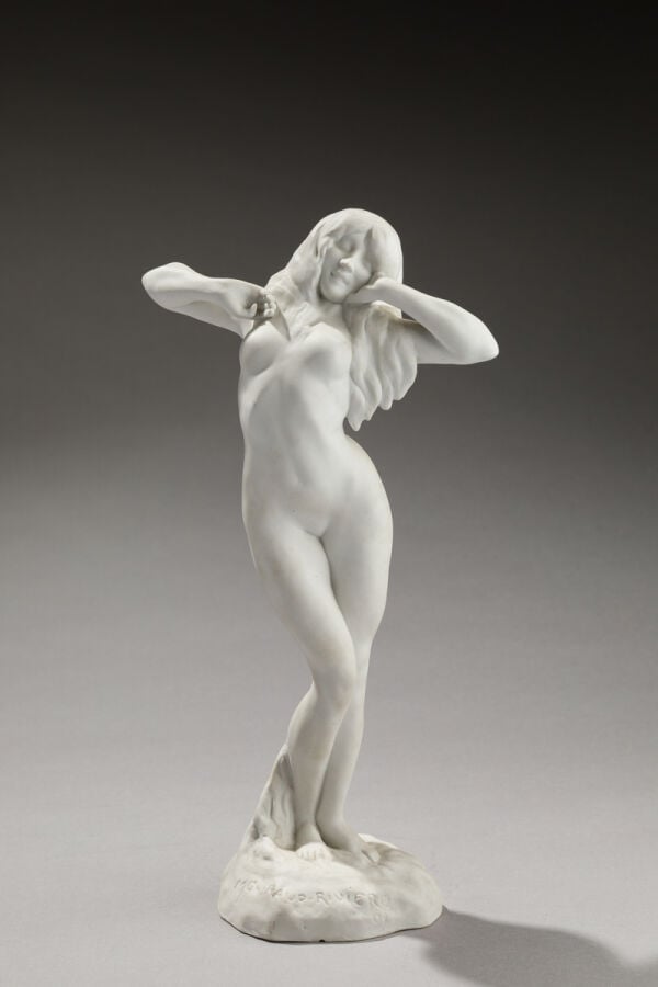 Maurice GUIRAUD-RIVIERE (1881-1947) - Sculpture en biscuit figurant une élégant… maison de vente aux encheres commissaire-priseur auction house boisgirard antonini