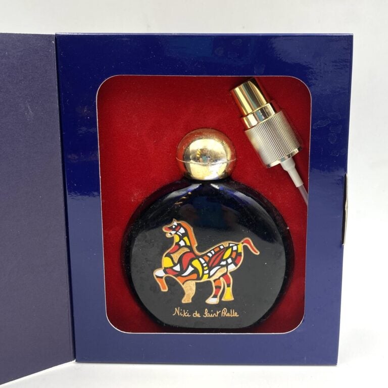 NIKI DE SAINT PHALLE - Eau défendue - Ensemble de 7 flacons de parfum dans leur…