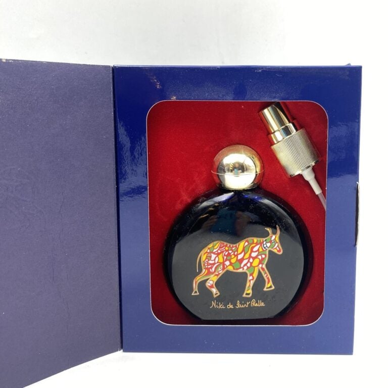 NIKI DE SAINT PHALLE - Eau défendue - Ensemble de 7 flacons de parfum dans leur…
