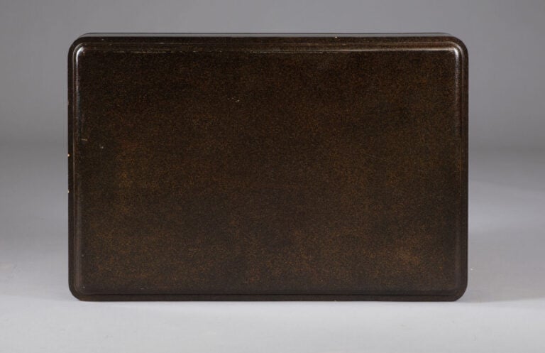 Paire d'hirobuta 広 蓋 (plateaux de présentation) laqués à décor de grues au mili… Vente aux encheres – Auction House – Commissaire-priseur – Auctioneer - Boisgirard Antonini – Paris – Nice
