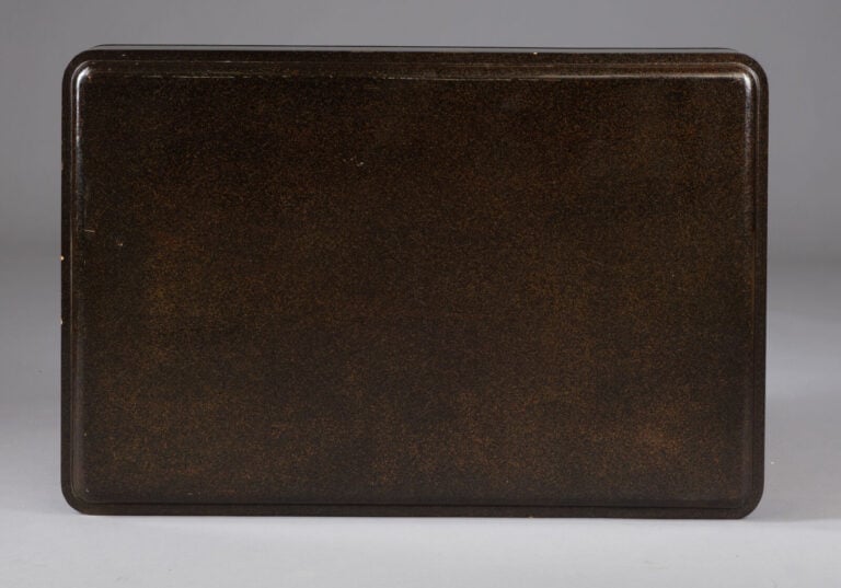 Paire d'hirobuta 広 蓋 (plateaux de présentation) laqués à décor de grues au mili… Vente aux encheres – Auction House – Commissaire-priseur – Auctioneer - Boisgirard Antonini – Paris – Nice