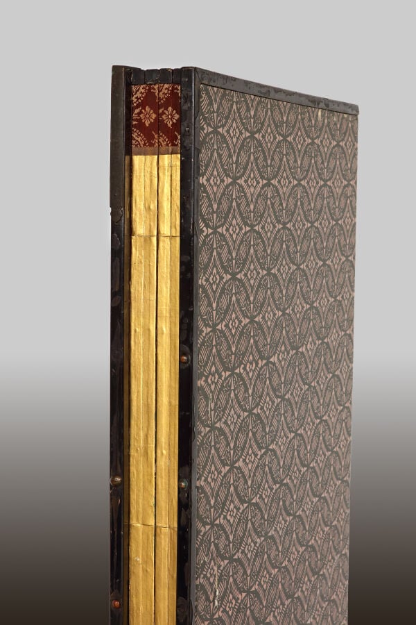 Paravent à six panneaux (byôbu 屏風) orné d'une peinture raffinée de style Tosa r… Vente aux encheres – Auction House – Commissaire-priseur – Auctioneer - Boisgirard Antonini – Paris – Nice