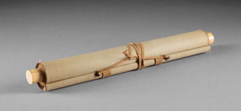 Peinture sur rouleau à suspendre 掛軸 (kakejiku) représentant Daikokuten 大黒天, div… Vente aux encheres – Auction House – Commissaire-priseur – Auctioneer - Boisgirard Antonini – Paris – Nice
