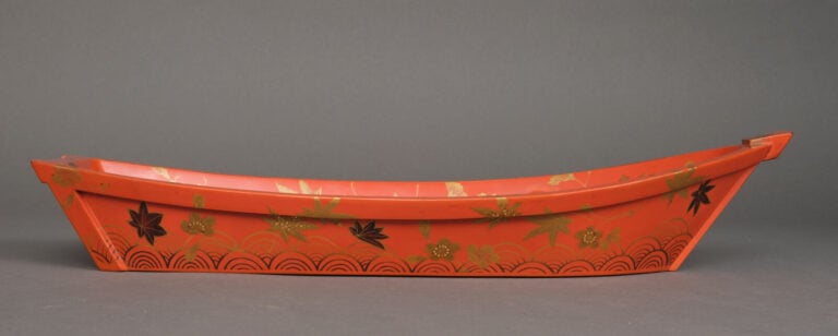 Récipient en laque Wajima 輪島塗り destiné aux compositions florales ikebana en for…