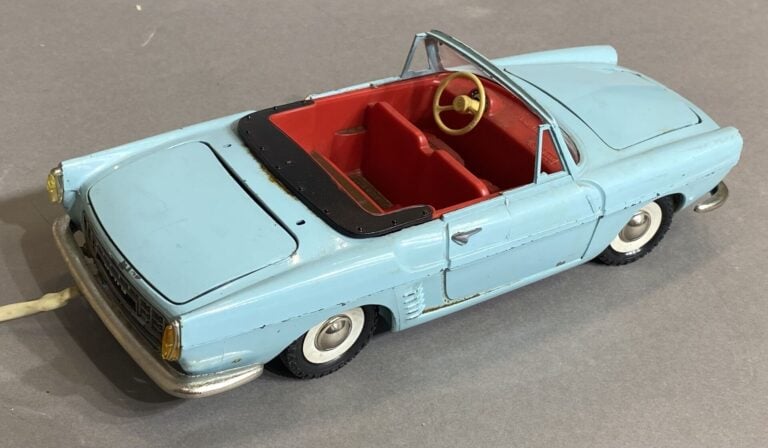Renault Floride France, voiture téléguidée - Avec sa boîte d'origine