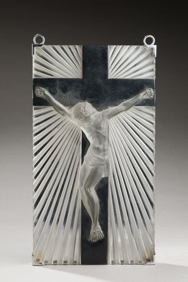 René LALIQUE (1860-1945) - Christ en verre blanc moulé-pressé partiellement éma… maison de vente aux encheres commissaire-priseur auction house boisgirard antonini