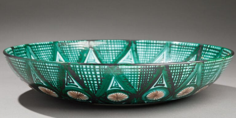 Robert PICAULT (1919-2000) - Grand plat creux circulaire en céramique émaillée… maison de vente aux encheres commissaire-priseur auction house boisgirard antonini
