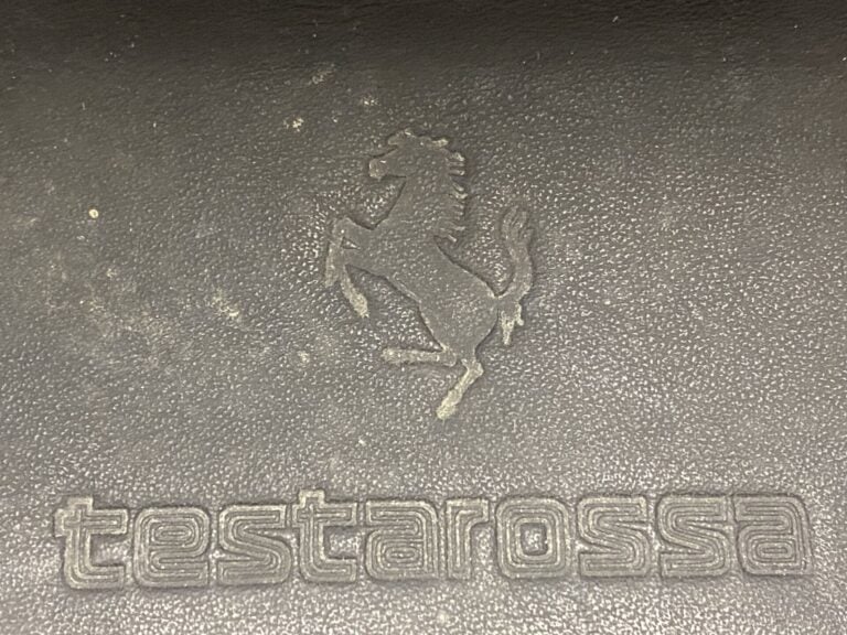 SCHEDONI - Valisette / bagage d'origine Ferrari Testarossa - (à restaurer)