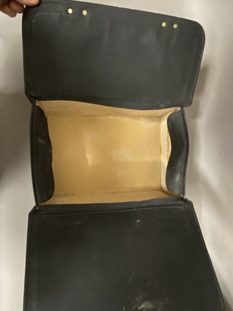 SCHEDONI - Valisette / bagage d'origine Ferrari Testarossa - (à restaurer)