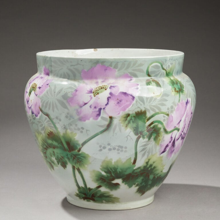 ST AMAND et HAMAGE - Cache-pot en céramique émaillée à décor en polychromie de… maison de vente aux encheres commissaire-priseur auction house boisgirard antonini