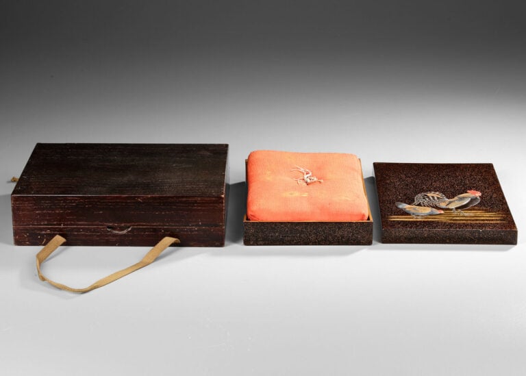 Suzuribako 硯 箱 (boîte à écrire ) laquée de forme rectangulaire à décor d'un cou… Vente aux encheres – Auction House – Commissaire-priseur – Auctioneer - Boisgirard Antonini – Paris – Nice