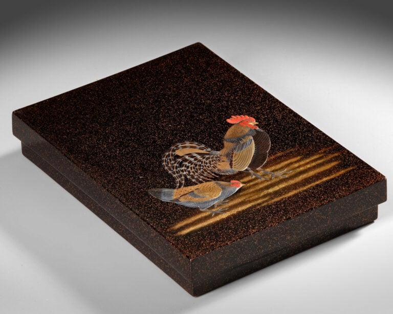 Suzuribako 硯 箱 (boîte à écrire ) laquée de forme rectangulaire à décor d'un cou… Vente aux encheres – Auction House – Commissaire-priseur – Auctioneer - Boisgirard Antonini – Paris – Nice