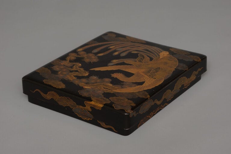 Suzuribako 硯箱 (boîte à écriture) représentant l'immortel chinois Mei Fu 梅福 (Bai…