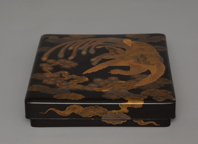 Suzuribako 硯箱 (boîte à écriture) représentant l'immortel chinois Mei Fu 梅福 (Bai…