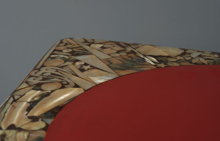 Tebako 手箱 (boîte pour accessoires personnels) attribuée à l'artiste laqueur Koj… Vente aux encheres – Auction House – Commissaire-priseur – Auctioneer - Boisgirard Antonini – Paris – Nice