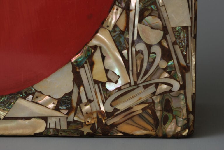 Tebako 手箱 (boîte pour accessoires personnels) attribuée à l'artiste laqueur Koj… Vente aux encheres – Auction House – Commissaire-priseur – Auctioneer - Boisgirard Antonini – Paris – Nice