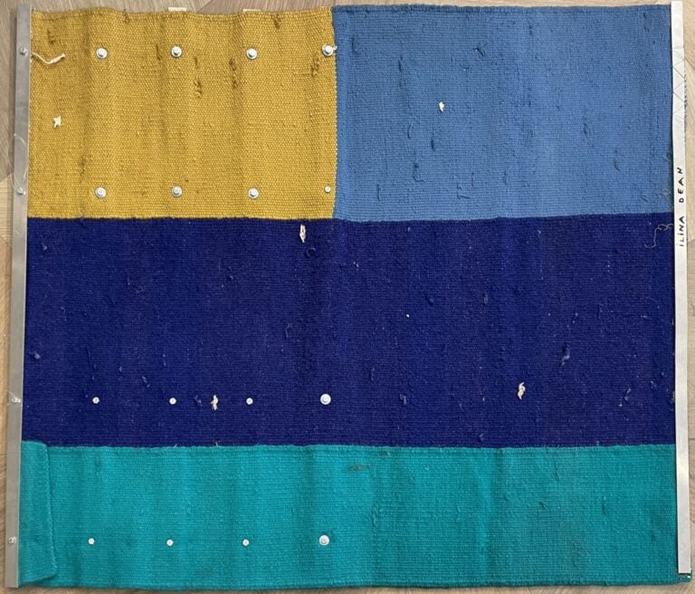 Travail MODERNE - Tapisserie en laine rase bleue verte et ocre - On y joint une… maison de vente aux encheres commissaire-priseur auction house boisgirard antonini