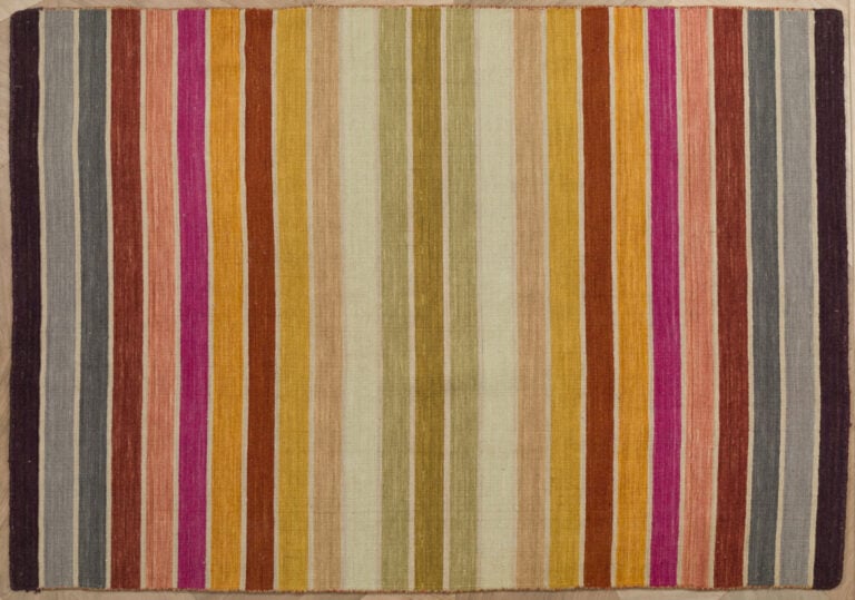 Travail XX ème - Tapis rayé en laine à décor de bandes en polychromie - 187 x 1… maison de vente aux encheres commissaire-priseur auction house boisgirard antonini