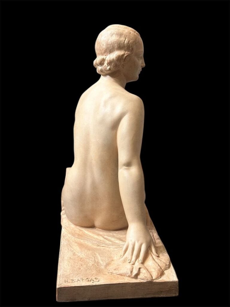 Henri BARGAS (XXe) - Femme nue aux jambes croisées - Sculpture en terre cuite,…