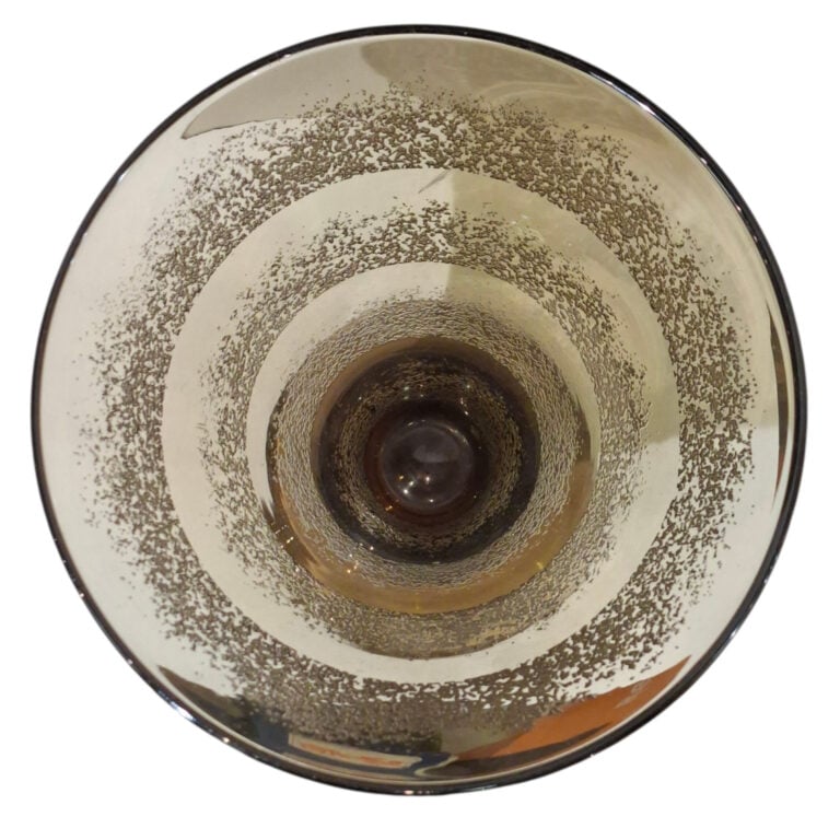 Vase cornet bullé - DAUM NANCY FRANCE gravé à la roue à la base - Egrisures et…
