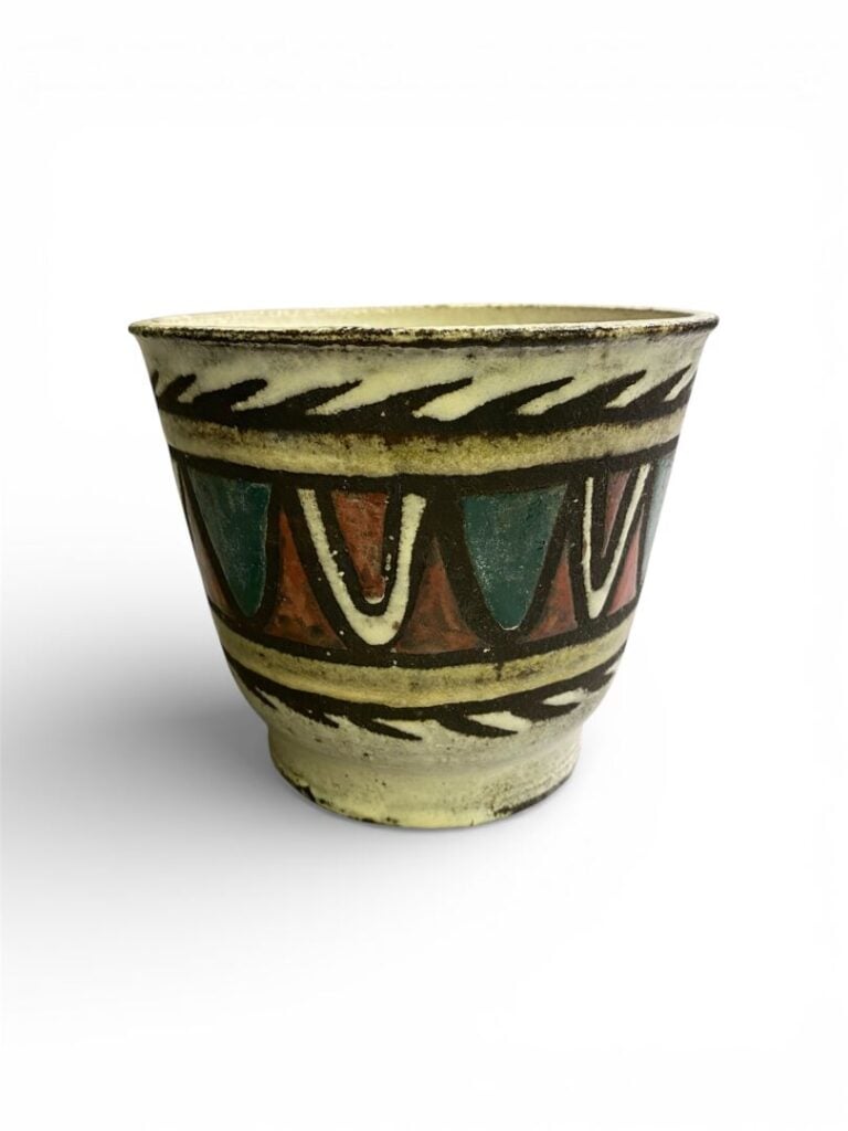 ATELIER LES MURIERS à VALLAURIS - Cache-pot en céramique émaillée polychrome à…