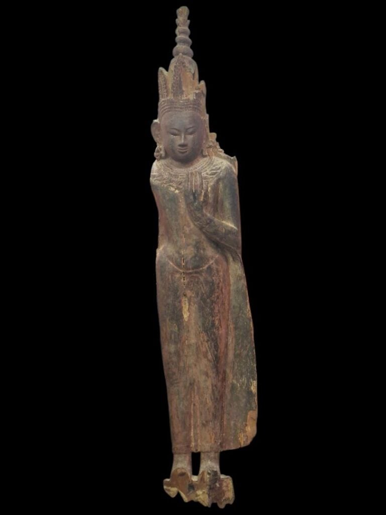 BIRMANIE - Bouddha - Sujet en bois sculpté - 1.55 m
