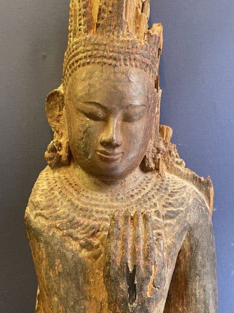 BIRMANIE - Bouddha - Sujet en bois sculpté - 1.55 m