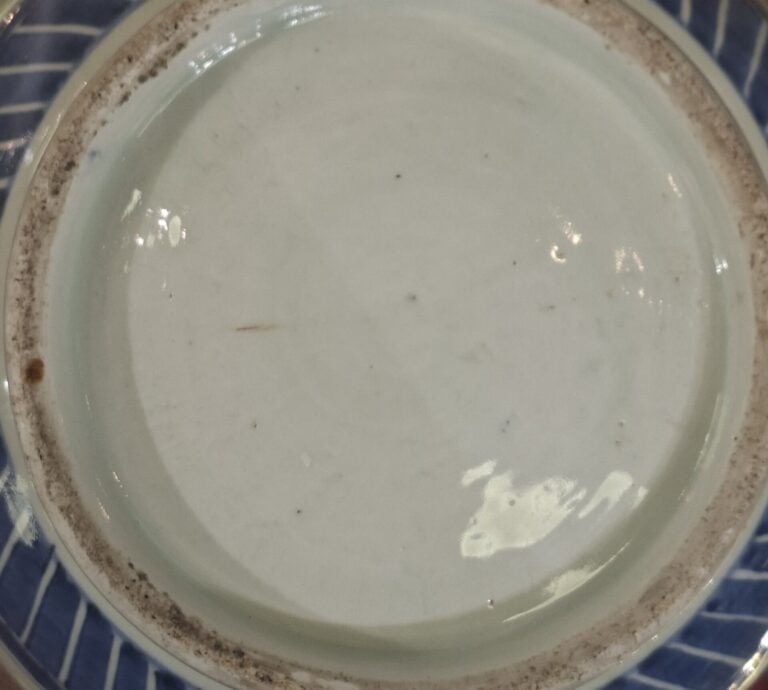 CHINE, 1ère moitié du XXe - Vase balustre en porcelaine bleu et blanc à décor d…