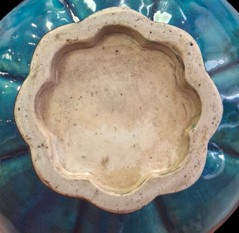 CHINE, Période Qing - Vase à panse godronnée bleu - H. 24 cm
