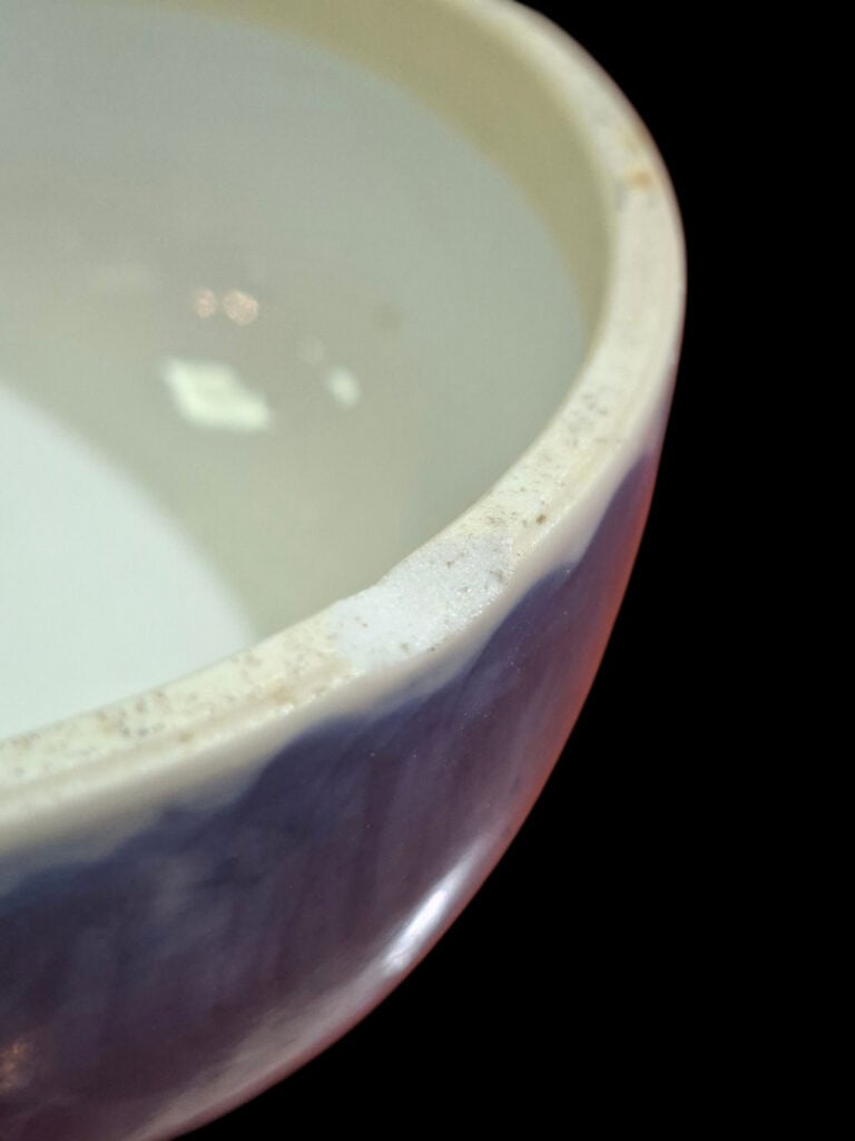 CHINE - Pot à gingembre en porcelaine émaillée bleu et blanc à décor de fleur e…