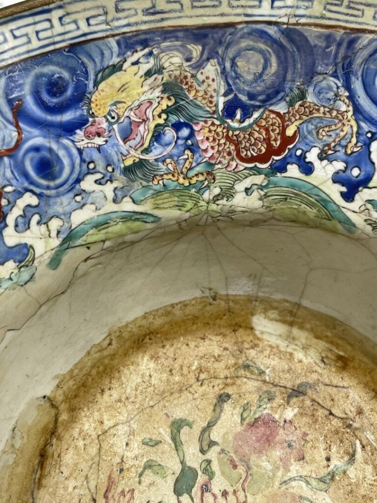 CHINE XVIIIe-XIXe période JIAQING - Coupe en cuivre émaillé, dans le goût de la…