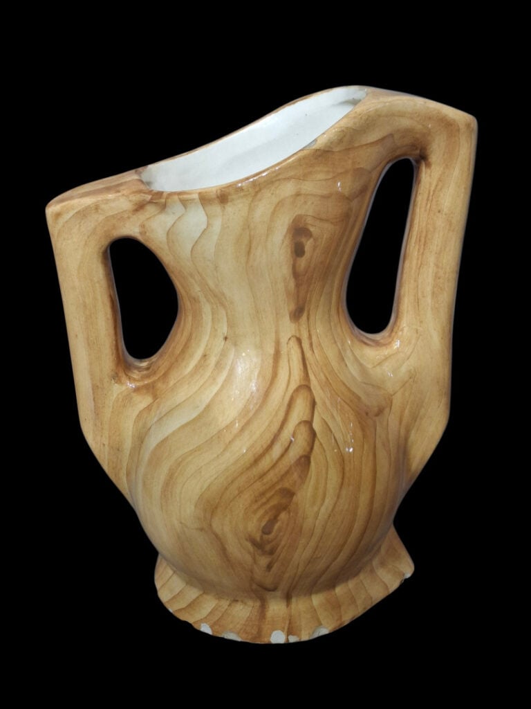 GRANDJEAN-JOURDAN - Deux vases à anses en céramique émaillée imitant le bois or…